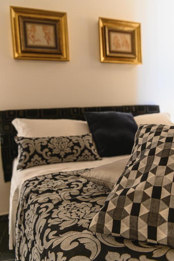 Hotel Cineapollo - Ogni Camera Un Film! Mesyna Zewnętrze zdjęcie