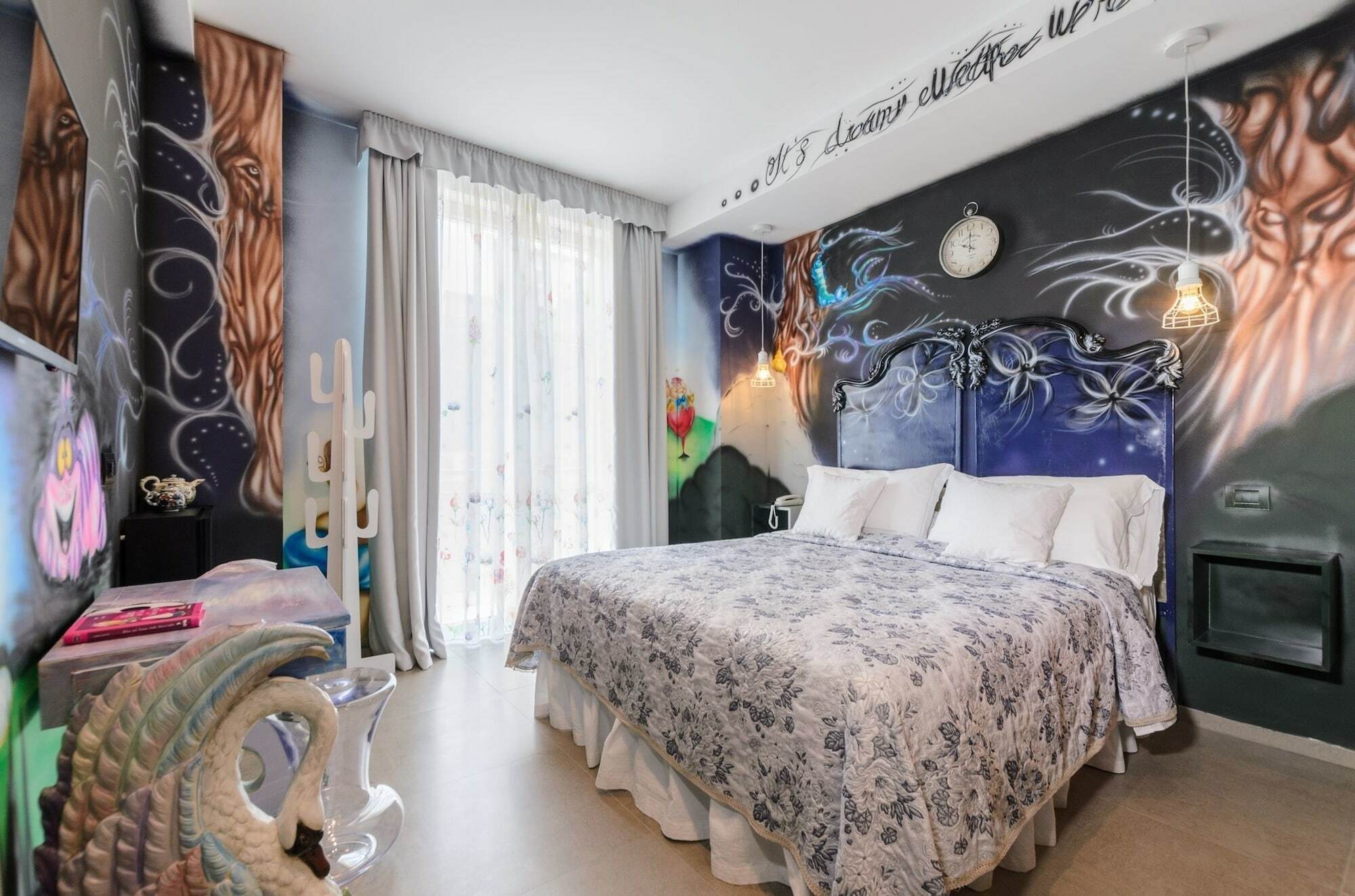 Hotel Cineapollo - Ogni Camera Un Film! Mesyna Zewnętrze zdjęcie
